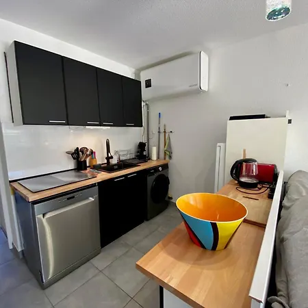 Renove A 250m De L'etang De Thau Avec Jardinet Et Parking Prive - Fr-1-604-3 Appartement Mèze